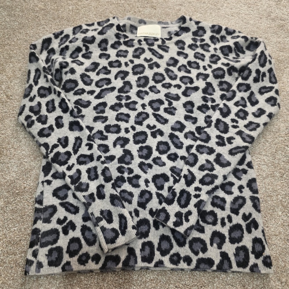 Cynthia Rowley 100% Cashmere Animal Cheetah Leopard Print Luxury Sweater XS